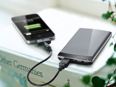 Pin dự phòng trên 32.000 mAh không được mang lên máy bay