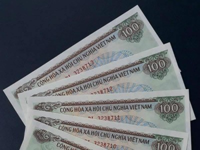 Ngân hàng Nhà nước chi nhánh Tiền Giang cho biết đủ nguồn cung ứng tiền lẻ 100 đồng cho tổ chức, cá nhân có nhu cầu