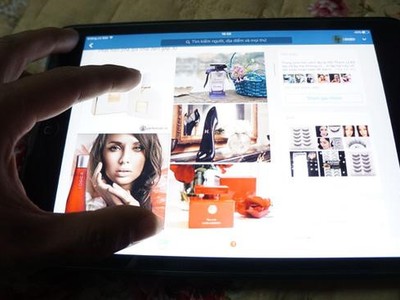 Thu thuế người nổi tiếng livestream giới thiệu, quảng bá sản phẩm trên Facebook khó khả thi?