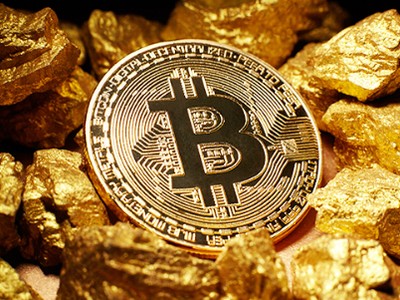 Giá Bitcoin tăng nóng đã thu hút nhiều người đổ tiền vào đầu tư.