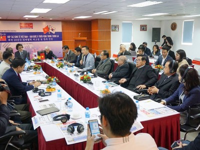 Diễn đàn 25 quan hệ kinh tế Việt Nam - Hàn Quốc tại Hà Nội