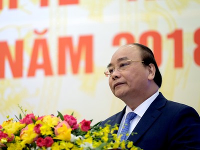 Thủ tướng Nguyễn Xuân Phúc phát biểu tại Hội nghị Chính phủ với các địa phương - Ảnh: VGP/Quang Hiếu