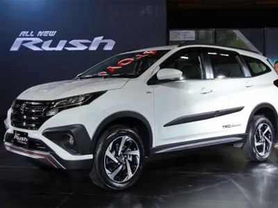 Toyota Rush 2018 giá từ 17.800 USD tại Indonesia.