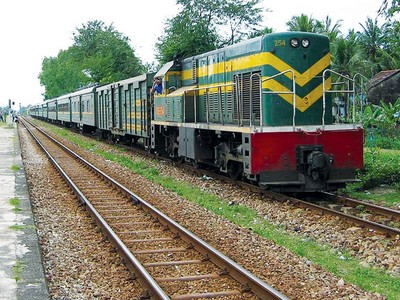 Tái cơ cấu đường sắt: Tách bạch vận tải hàng, vận tải khách