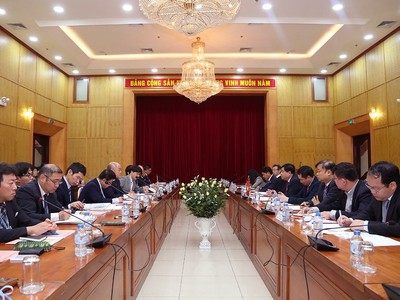 Bộ trưởng Nguyễn Chí Dũng mời gọi các doanh nghiệp Nhật Bản hãy sớm đầu tư vào Việt Nam (Ảnh: Đức Trung)