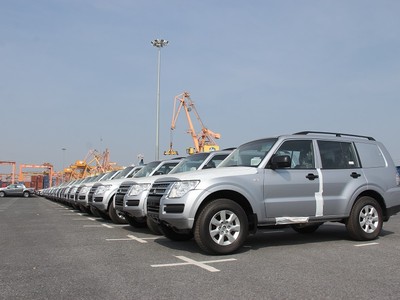 Thông tư “siết” xe nhập có hiệu lực từ 1/3