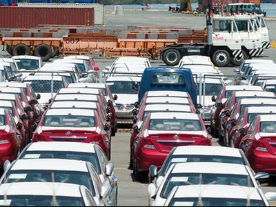 Để chống rối loạn thông tin, Tổng cục Hải quan cam kết công bố thông tin giá xe mỗi tuần một lần