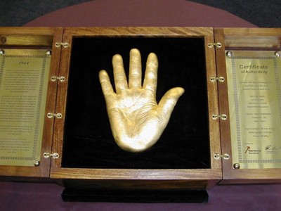 Bức tượng tạc bàn tay cựu Tổng thống Mandela duy nhất trên thế giới. (Nguồn: Malcolm Duncan)