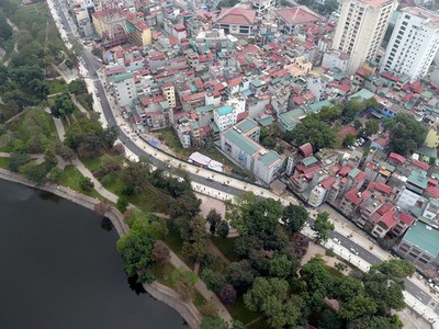 Toàn cảnh tuyến phố dài 600 m tại Hà Nội làm 17 năm mới xong