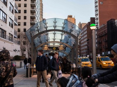 New York xem xét tăng thuế bất động sản gần ga tàu điện ngầm. (Nguồn: The New York Times)