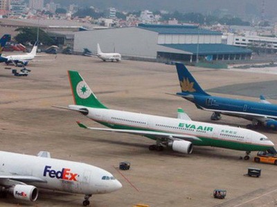 Nới “bầu trời” cho các hãng hàng không mới