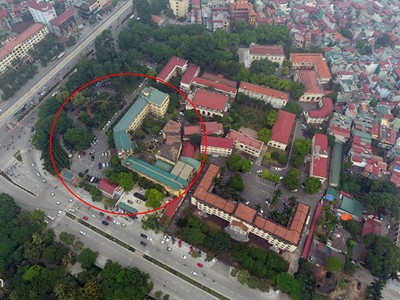 Phó thủ tướng đánh giá cao Hà Nội đang làm tốt khi xác định được 165 mảnh đất của doanh nghiệp Nhà nước cần thu hồi để đấu giá đất công khai. Ảnh: Lê Hiếu.