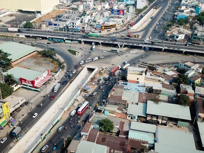 Hầm chui cửa ngõ Tây Bắc TP HCM trước ngày thông xe
