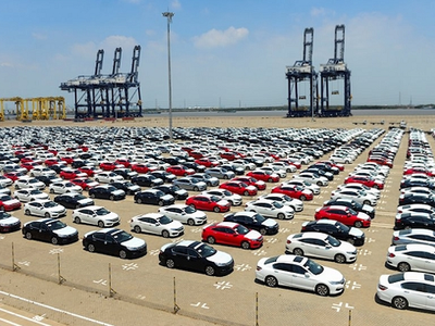 Bộ GTVT cho biết các phản ánh của doanh nghiệp đến thời điểm này cũng đã được làm và vẫn còn doanh nghiệp đang hoàn tất các thủ tục đăng kiểm để đưa xe ra thị trường trong tháng 3/2018.