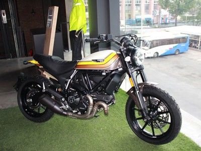 Biến thể Mach 2.0 của Scrambler tại Việt Nam.