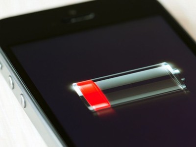 Tòa từ chối thụ lý vụ kiện Apple làm chậm iPhone