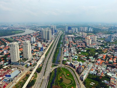 Trung bình mỗi doanh nghiệp thành lập mới trong lĩnh vực bất động sản có số vốn đăng ký khoảng 65 tỷ đồng. Ảnh: Lê Quân.