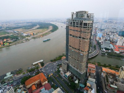 Tòa nhà Saigon One Tower. Ảnh: Quỳnh Trần. 