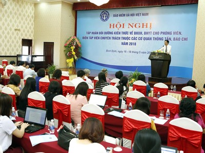 Toàn cảnh Hội nghị.
