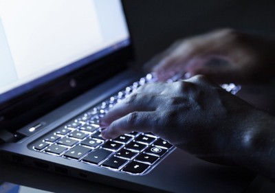 Hacker thường yêu cầu khách hàng chuyển tiền tới Trung Quốc, Hong Kong, Malaysia, Mỹ và Anh.