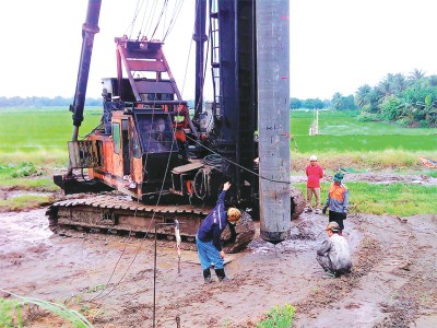 Thi công Gói thầu XL01A, XL07, XL08 Dự án đường cao tốc Trung Lương - Mỹ Thuận.