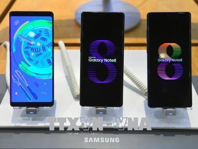 Điện thoại Galaxy Note 8 của Samsung được bày bán tại Seoul, Hàn Quốc.