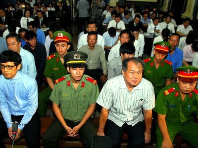 Phiên tòa vụ án Phạm Công Danh và đồng phạm (ảnh: Xuân Duy).