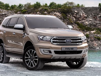 Ford ra mắt Everest 2018 tại Thái Lan.