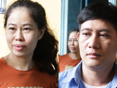 Chị em Thoa tại tòa hôm nay. Ảnh: Kỳ Hoa.