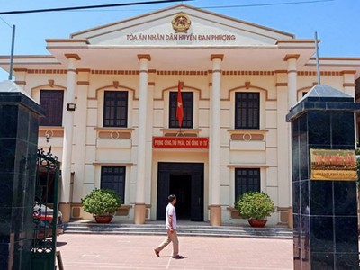 Trụ sở TAND huyện Đan Phượng.