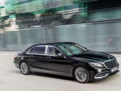 Mẫu Maybach S560.