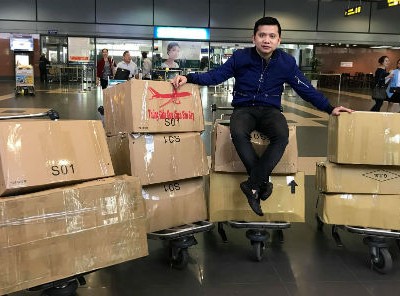 Ông Đỗ Trọng Hiếu đã đi gom SIM 11 số từ một năm trước. Ảnh: NVCC.