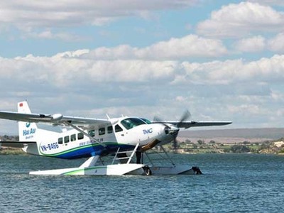 Thuỷ phi cơ đi Hạ Long gặp trục trặc, không thu được càng khi vừa cất cánh