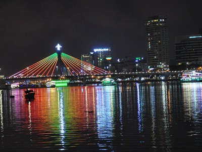 Tàu khách có sức chở cho phép dưới 50 khách phải chấm dứt hoạt động kể từ tháng 1/2019.