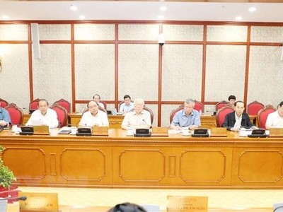 Bộ Chính trị họp cho ý kiến về các đề án chuẩn bị trình Hội nghị Trung ương 8