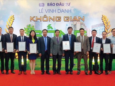 Đồng hành cùng doanh nghiệp và nhà đầu tư, khích lệ tinh thần kinh doanh minh bạch, sáng tạo là những nỗ lực mà Báo Đầu tư luôn thực hiện trong các hoạt động truyền thông trên mặt báo cũng như tổ chức các chuyên đề, sự kiện hàng năm.