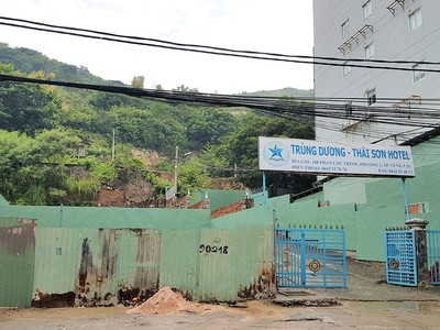 Dự án The Regal vẫn còn rất ngổn ngang.