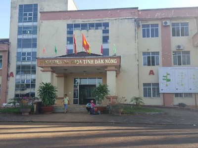 Nguyên giám đốc Bệnh viện đa khoa Đắk Nông bỗng nhiên bị tâm thần