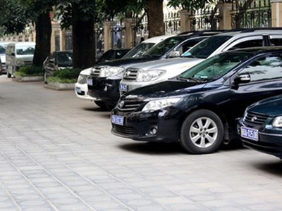 Lãnh đạo các bộ, ngành, địa phương phải chịu trách nhiệm về tính hợp lý khi quyết định mua sắm xe công.