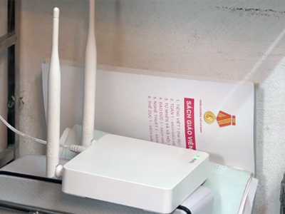 Thiết bị thông minh thay thế loa phường được lắp đặt thí điểm tại nhà 200 hộ dân ở Hà Nội. Ảnh: Võ Hải.