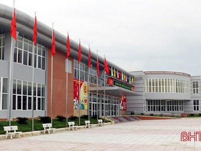 Trung tâm Văn hóa, Thông tin, Thể thao và Du lịch thị xã Hồng Lĩnh. (Nguồn: baohatinh.vn)