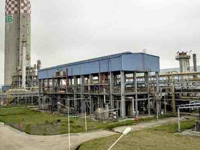 Nhà máy đạm Ninh Bình đang dần ổn định sản xuất.
Ảnh: TTXVN.