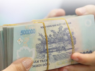 Khi đặt vấn đề vay margin, nhà đầu tư thường quan tâm nhiều hơn đến cơ hội mua cổ phiếu nhưng ở những thời điểm thị trường khó khăn, lãi suất là một yếu tố nhà đầu tư cân nhắc kỹ