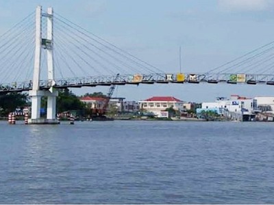 Cầu Rạch Ráng có hình dạng như cầu treo (Ảnh: Internet).