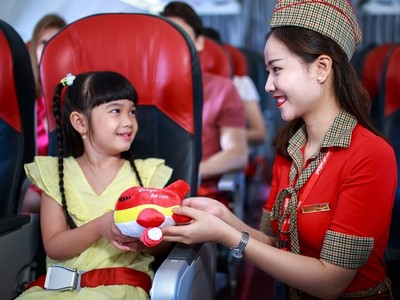 Vietjet công bố chuỗi chương trình lớn nhất trong năm “Kết nối yêu thương - Yêu là phải tới“