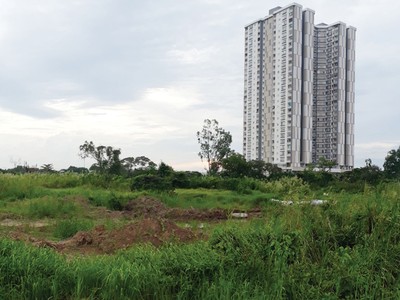 Dự án Khu dân cư lô số 4, Khu 6B (khu dân cư 6B) thuộc xã Bình Hưng, huyện Bình Chánh, TP.HCM do QCG làm chủ đầu tư chậm trễ tiến độ nhiều năm nay.