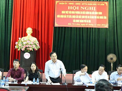 Bí thư Quận ủy Bắc Từ Liêm Trương Quang Thiều phát biểu tại hội nghị. (Ảnh: KTĐT).