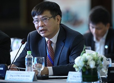 Ông Lương Hoài Nam, Phó tổng giám đốc Vietstar Airlines tại Diễn đàn ngày 5/12. Ảnh: Ngọc Thành.