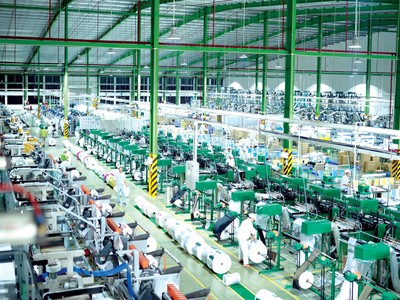 Nhà nước cần nắm chắc tình hình và có những đối sách kịp thời, phù hợp; doanh nghiệp cần bám sát sự biến động của thị trường để thích nghi, vượt qua khó khăn, thách thức.