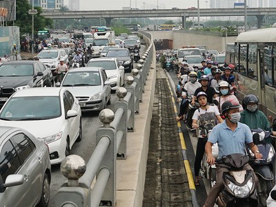 Nhọc nhằn xây dựng dữ liệu chủ xe cơ giới